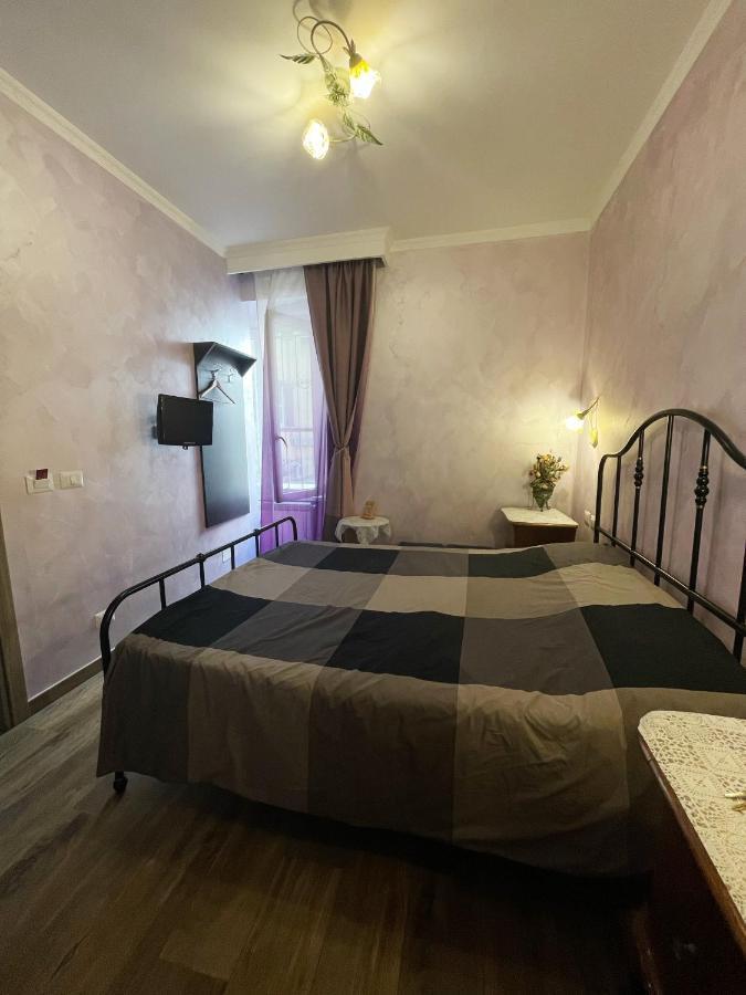 Iris Guest House Рим Екстер'єр фото